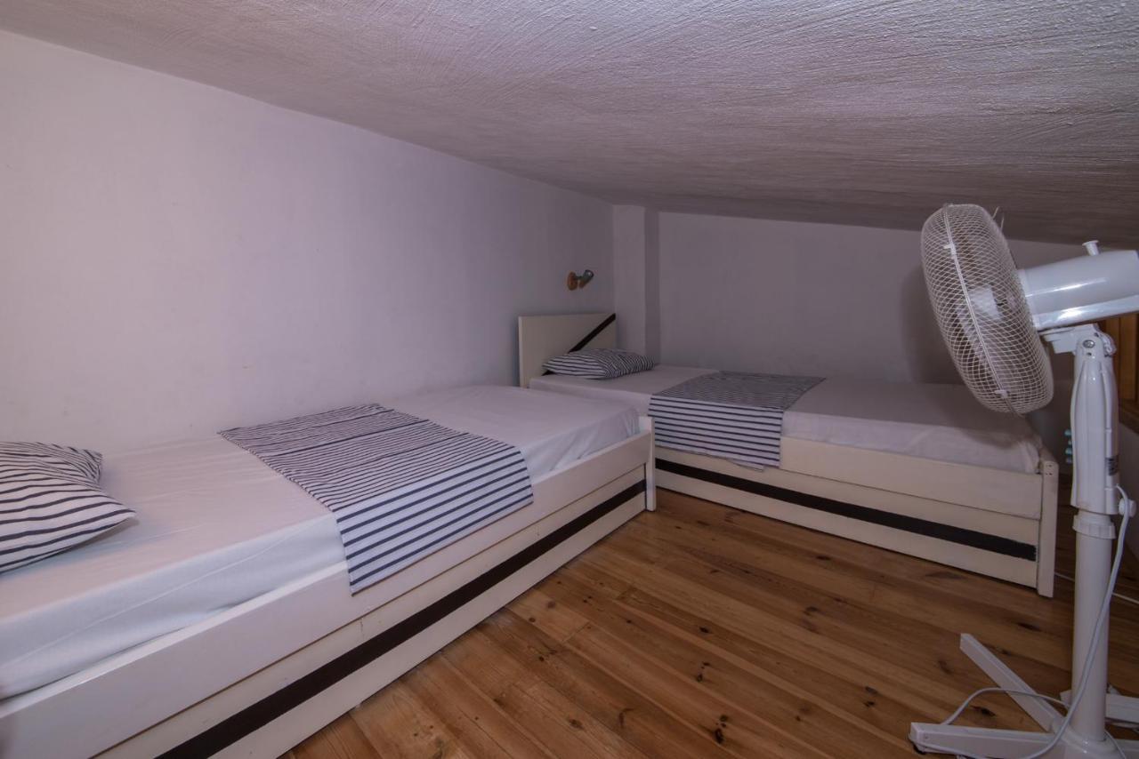 Apartments Niko Promajna Extérieur photo